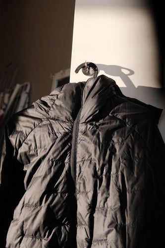 Everest svart dunjacka - M