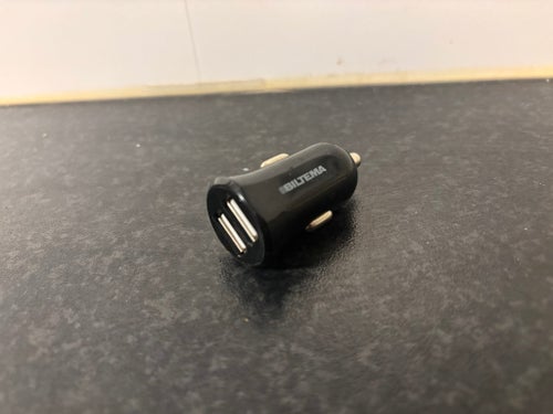 Billaddare med 2 USB-uttag, 12/24 V
