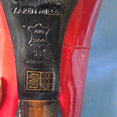Nya Karen Millen Pumps Röd Storlek 38.5