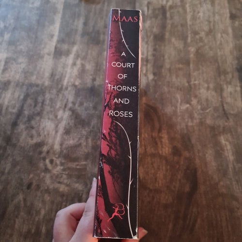First edition first print A Court of Thorns and Roses av Sarah J. Maas, 2015