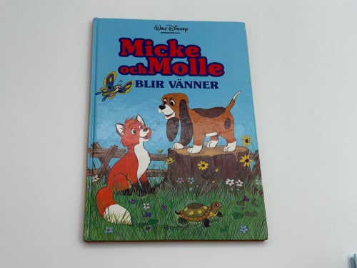 Micke och Molle Blir Vänner - Walt Disney