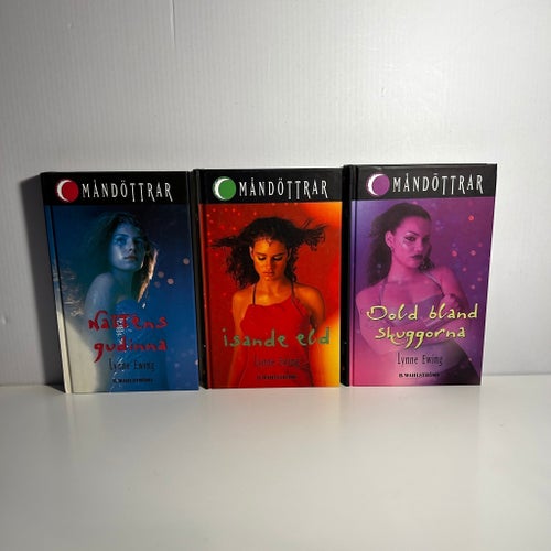 Inbundna - Måndöttrar Serie x 3st - Del 1-3 - Lynne Ewing - Svenska