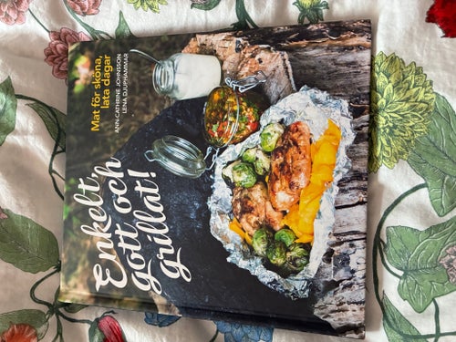 Enkelt, Gott och Grillat! av Ann-Cathrine Johnsson och Lena Djuphammar