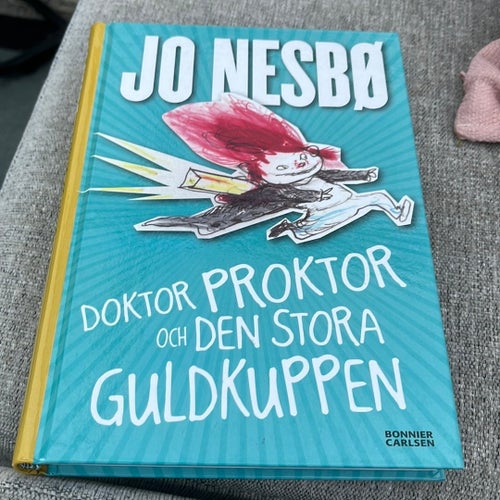 Doktor Proktor och den stora guldkappen av Jo Nesbø