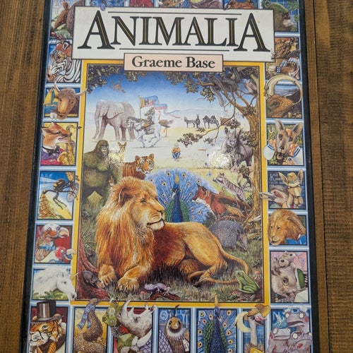 Animalia av Graeme Base, 1986