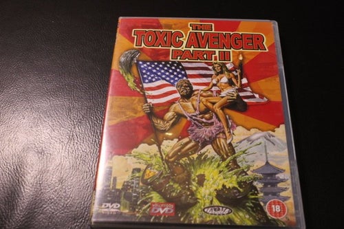 DVD-film: The Toxic Avenger Part II (Ron Fazio, Phoebe Legere)