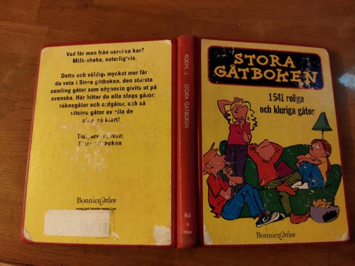 Stora gåtboken 1541 roliga och kluriga gåtor av Bonnier Carlsen. Bok. Very Fine