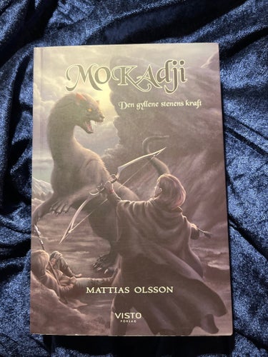 Mokadji: Den gyllene stenens kraft av Mattias Olsson, 2019