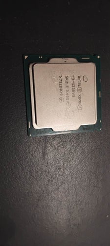 Intel Xeon E3-1230V5 SR2LE 3.40GHz Processor