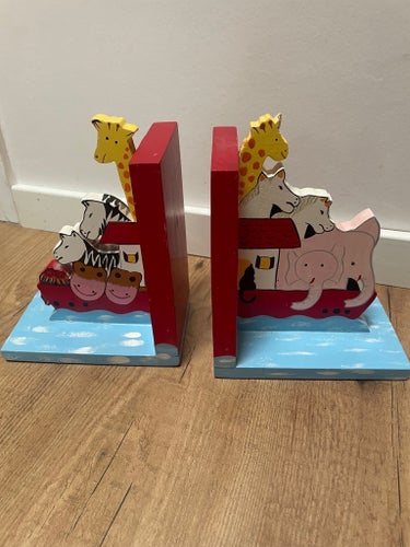 Noah Ark Bokstöd retro trä