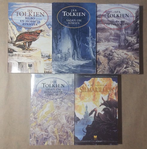 Midgård-samling: Tolkien-pentalogi (Bilbo, Trilogin & Silmarillion), Pocket, Sv