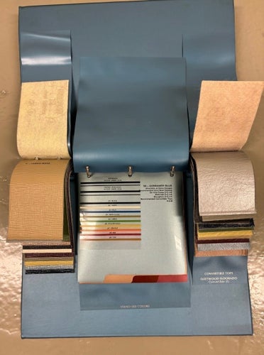 Dealer album Cadillac 1975-1976