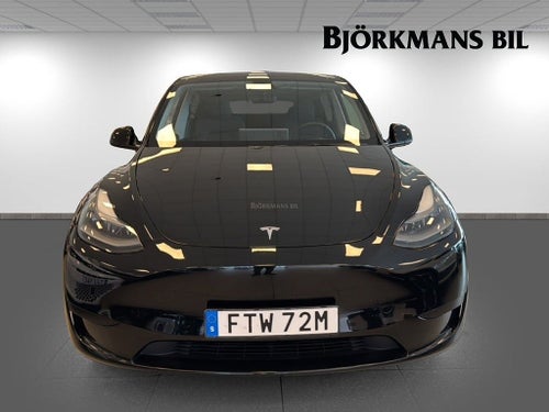 Tesla Model Y Standard Range 299hk