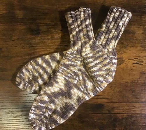 Nystickade raggsockor för frusna fötter storlek ca 39-40 bruna nyanser