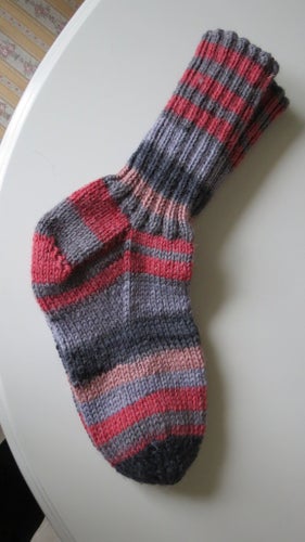 Handstickade raggsockor strumpor stl 42-43 ullsockor Raggi ull