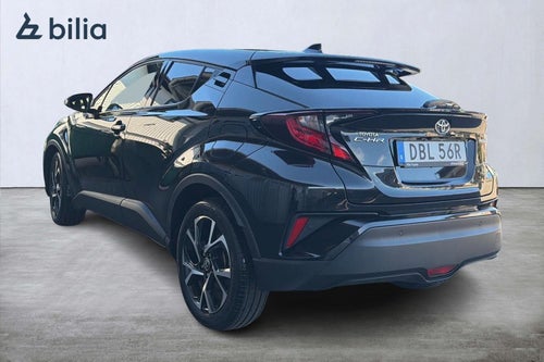 Toyota C-HR Hybrid 1,8 X-Edition Ledramp Motorvärmare Parkeringssensorer