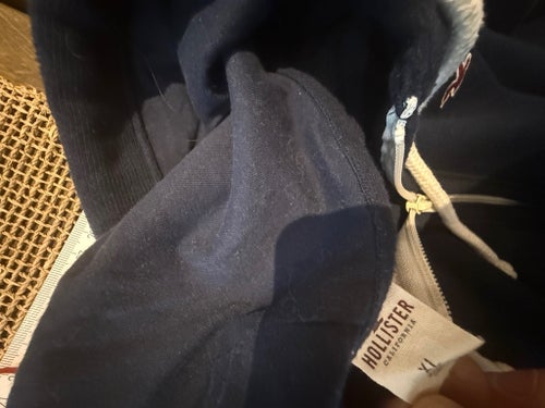 Hollister California mörkblå huvtröja, storlek XL