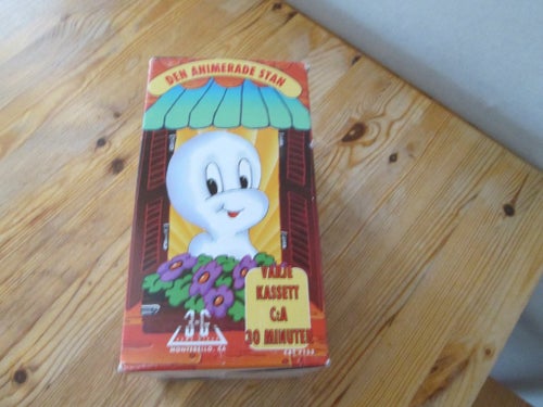 TOON TOWN DEN ANIMERADE STAN ANIMERADE FILMERNAS SUPERSTJÄRNOR 4 PACK VHS BOX