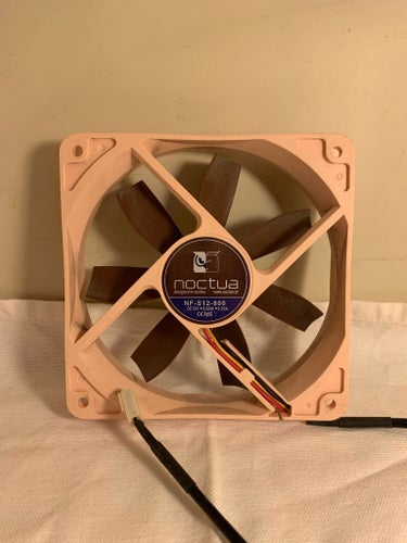 Noctua NF-S12-800 fläkt
