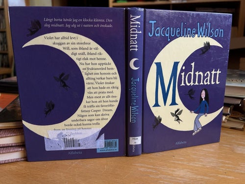 Midnatt av Jacqueline Wilson, bok, SM, Very Fine plus