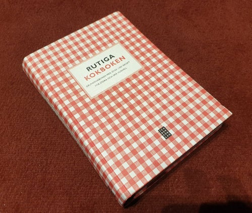Rutiga Kokboken - Grundkokboken med över 1500 recept, 2013, 750 sidor. BÄSTA!!!