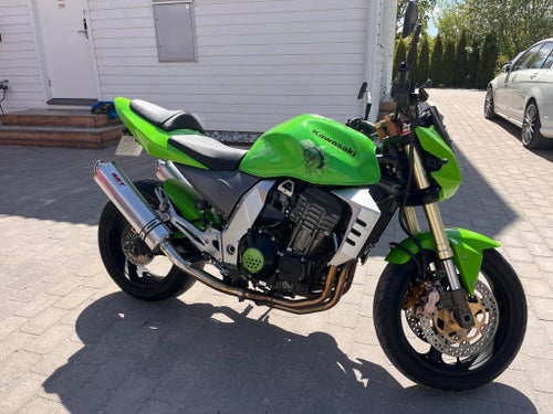 Kawasaki Z1000 Motorcykel