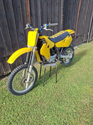suzuki rm80.