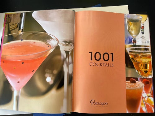 1001 Cocktails, Parragon/inbunden.På svenska.