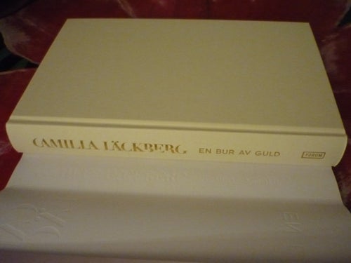 BOK, EN BUR AV GULD, CAMILLA LÄCKBERG