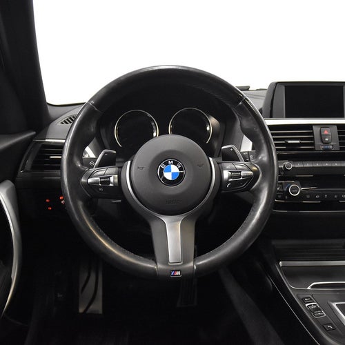 BMW 120 xDrive Aut M-sport Skinn Rattv Farthållare Bluetooth 190hk
