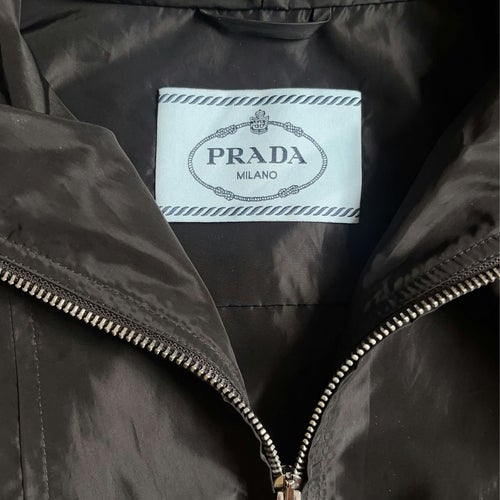 Prada-jacka