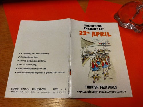 International Children`s day 23rd April av Betty Rowbotham & Abdulkadir Gul. Bok