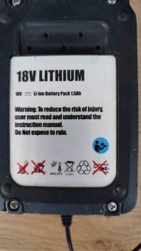 18V Litium Li-ion Batteri 1.5Ah och laddare