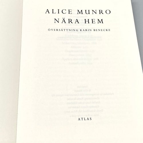 Nära hem av Alice Munro