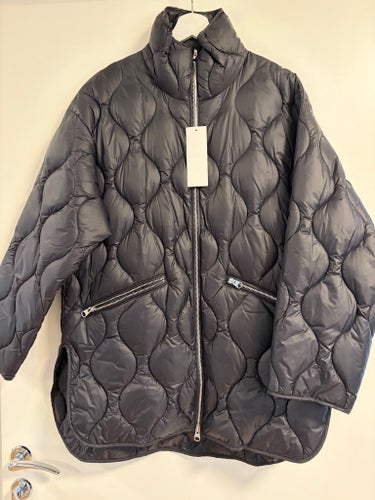 ARKET quilted jacket, storlek XS