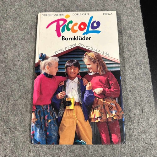 Holstein / Cleff - Piccolo barnkläder - Sy till flickor & pojkar 4-8 år