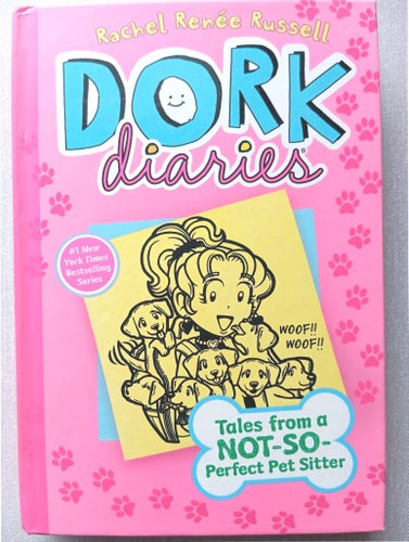 Dork Diaries: Tales from a NOT-SO-Perfect Pet Sitter av Rachel Renée Russell
