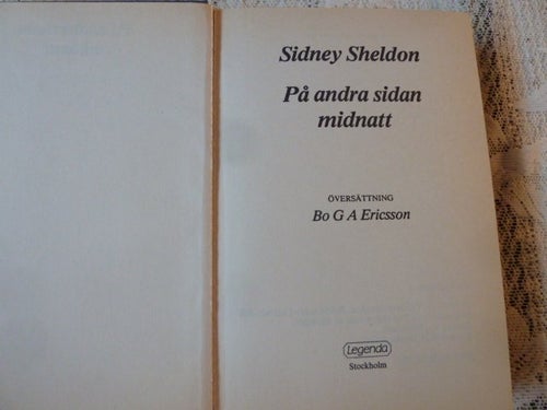 PÅ ANDRA SIDAN MIDNATT, S. SHELDON, 1990, BÖCKER