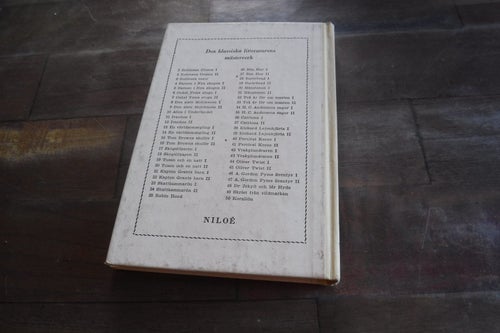 Två år för om masten II, Den klassiska litteraturens mästerverk