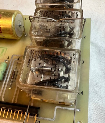 Elektronik komponenter på kretskort