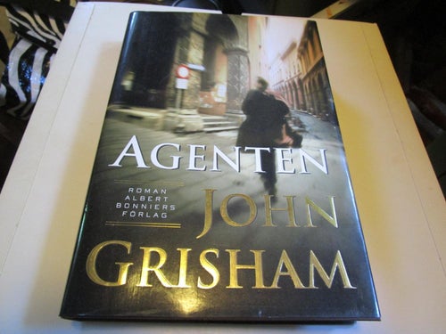 JOHN GRISHAM - AGENTEN - INBUNDEN BOK