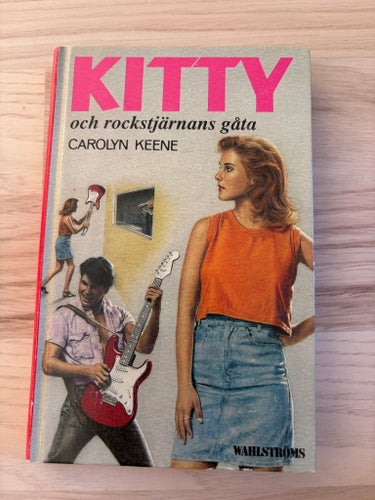Kitty och rockstjärnans gåta av Carolyn Keene