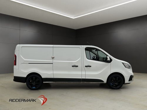 Renault Trafic L2 2.0dCi Värmare Drag LED Kamera V-Inr Moms