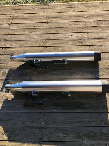 Ljuddämpare till Harley Davidson V-Rod Muscle
