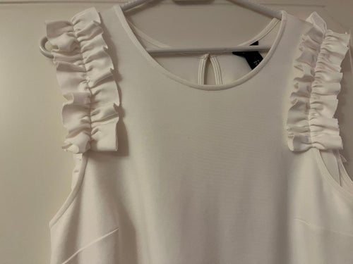 Ny Vit blus top med snygg detalj på axeln stl M (L) Lindex Sommar