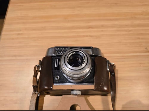 Voigtländer Vito CL kamera med Lanthar 2.8/50 objektiv