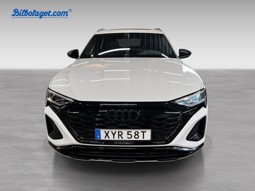 Audi Q8 55 e-tron quattro