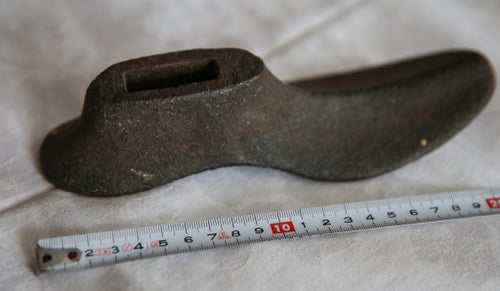 Skoläst, skoform i gjutjärn