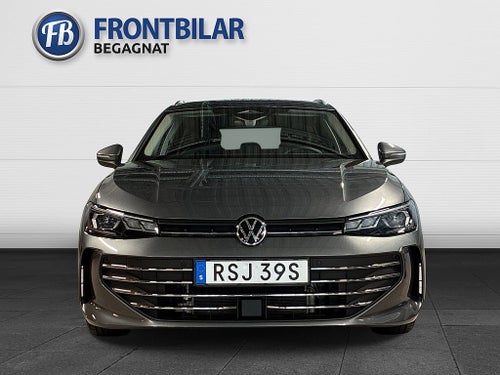 Volkswagen Passat Variant eHybrid 1.5 TSI OPF DSG Sekventiell, 272hk, 2025