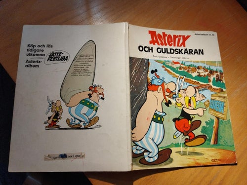 Asterixalbum nr 10 Asterix och Guldskäran. Very Good plus